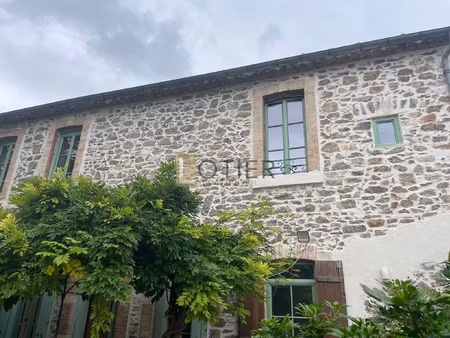 maison de maître louée meublée