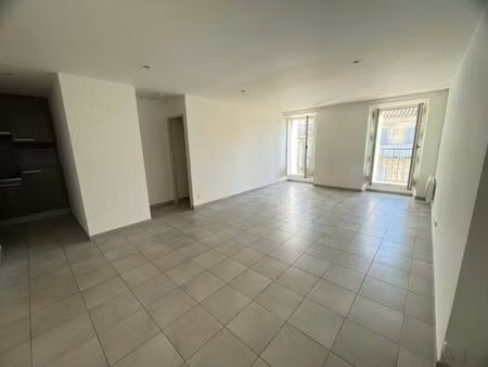 appartement type 2 dernier etage joliette