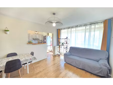 location appartement  65.35 m² t-3 à sartrouville  1 350 €