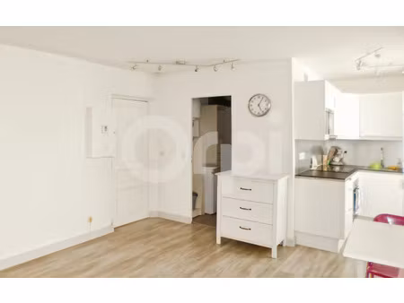 location appartement  26.6 m² t-1 à senlis  590 €