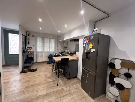 vente maison 4 pièces  100.00m²  aiguillon