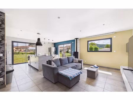 maison saint-hilaire-du-rosier 92.63 m² t-4 à vendre  299 000 €