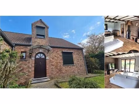 villa à louer à rue joseph bancu 47 aiseau-presles (vbe15574)