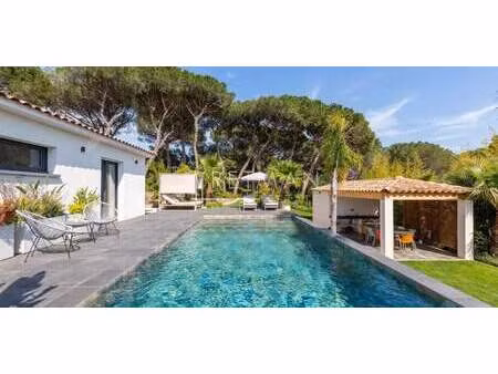 villa avec piscine et jardin puget-sur-argens (83)