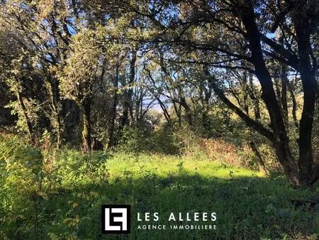 terrain constructible viabilisé à vendre