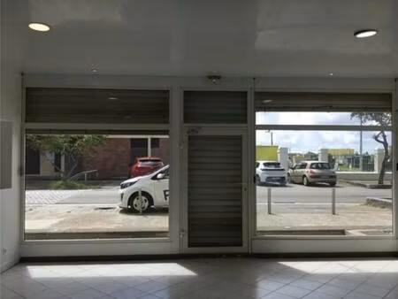 local commercial à vendre