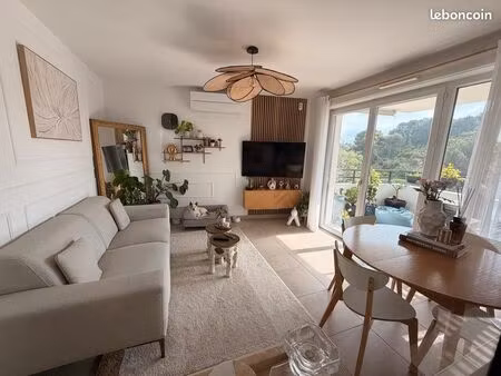 t3 lumineux 56m² – terrasse 12 m² – résidence récente (2021) – parking + cave