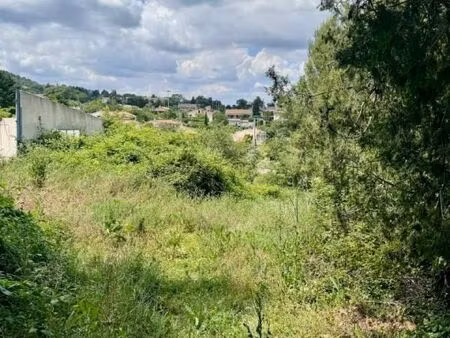 terrain 535 m² saint savournin