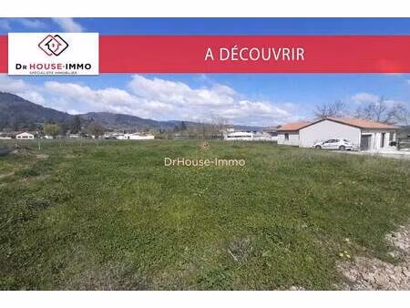terrain constructible viabilisé à vendre