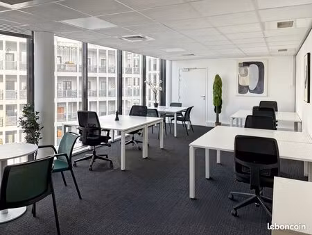 bureau privé à louer pour 5 personnes à lyon  gerland
