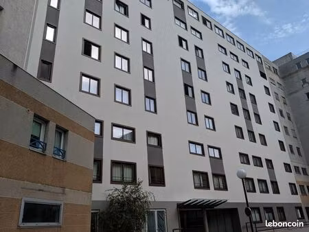 parking 12 m² - souterrain - résidence sécurisé