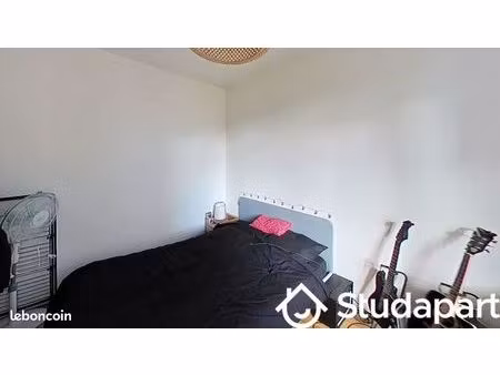 chambre 1 pièce 94 m²