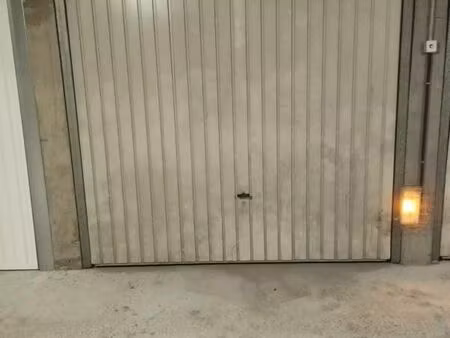 garage/box 13 m² oullins