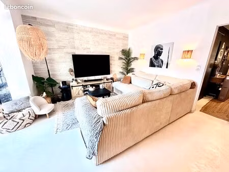 splendide villa familiale de 120 m2 avec piscine