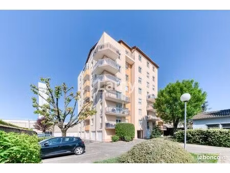 appartement 5 pièces 101 m²