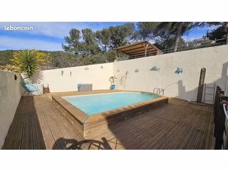 villa 3 pièces 85 m²