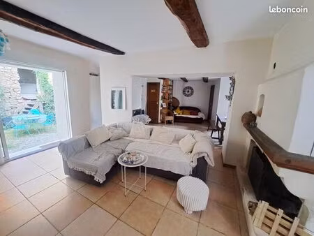 maison 6 pièces 136 m²