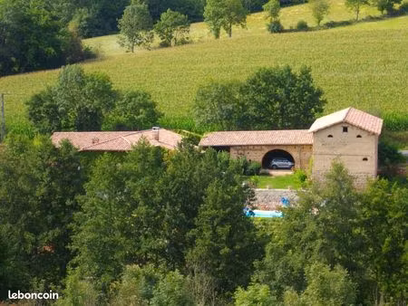 propriété dans les monts du lyonnais