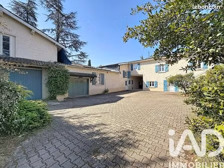 ferme 6 pièces 196 m²