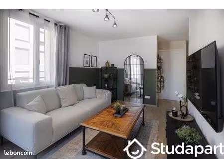 chambre 1 pièce 10 m²