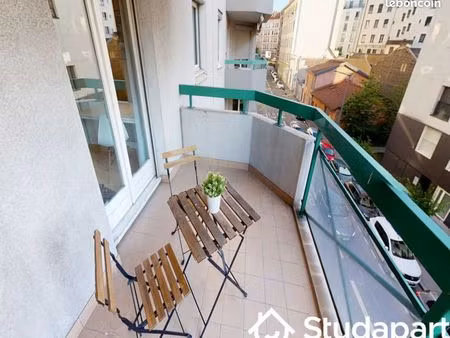 chambre 1 pièce 15 m²