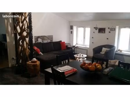 appartement t3 centre village
