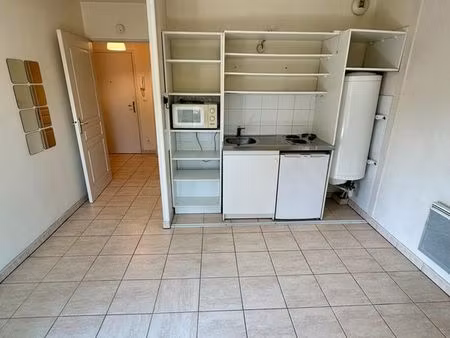 joli t1 30m2 villeurbanne la doua