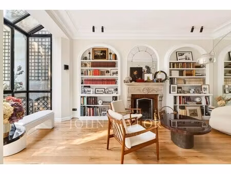 maison de luxe à vendre dans le quartier ile de la jatte-parc d'orléans