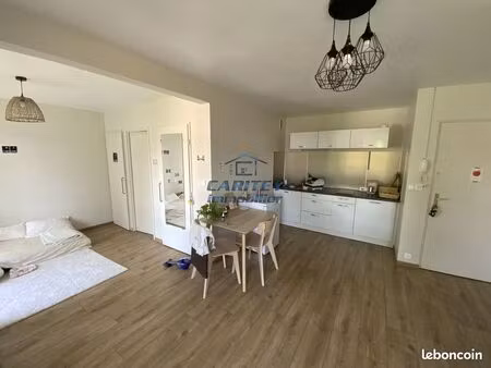 appartement 3 pièces 32 m²