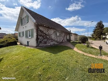 maison 6 pièces 146 m²