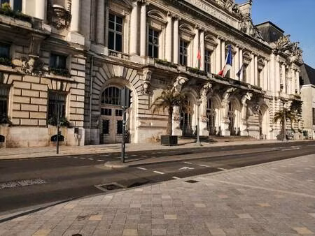 local commercial à louer
