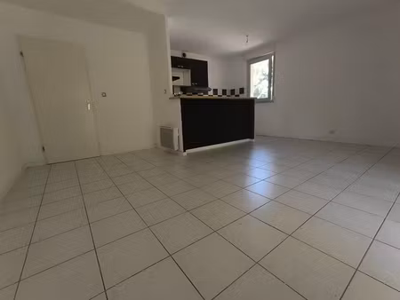 appartement 3 pièces - 64 m²