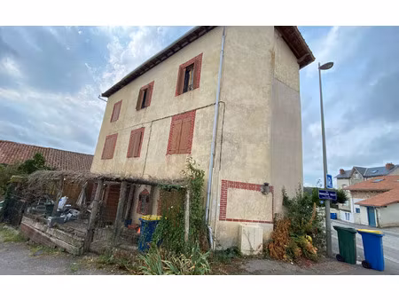 maison limoges 141.56 m² t-6 à vendre  82 000 €
