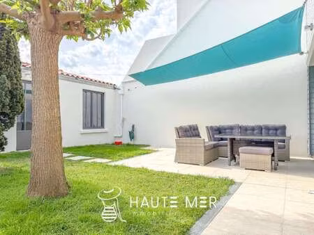 vente maison aux sables-d'olonne (85100) : à vendre / 131m² les sables-d'olonne