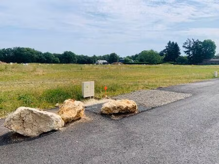 terrain constructible viabilisé à vendre