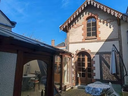 maison de ville à vendre