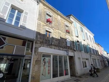 local commercial à louer