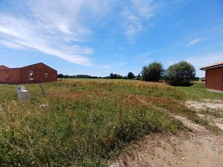 terrain constructible viabilisé à vendre