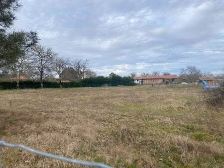 terrain constructible viabilisé à vendre