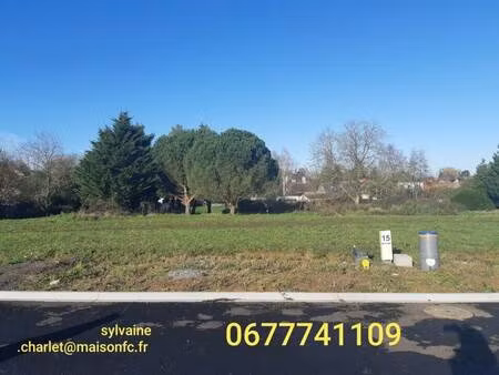 terrain constructible à vendre