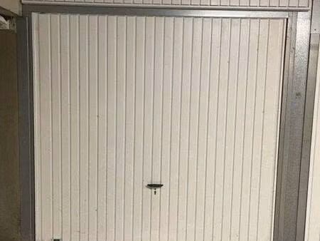 parking à louer