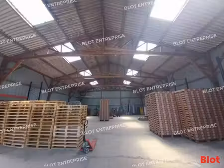 entrepôt à vendre