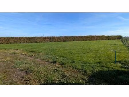terrain constructible viabilisé à vendre