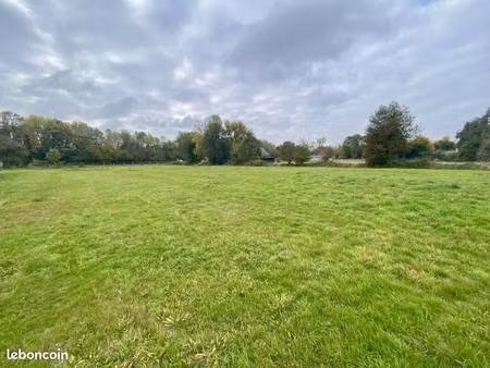 terrain constructible viabilisé à vendre