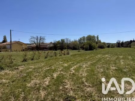 terrain constructible viabilisé à vendre