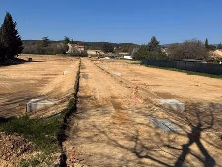 terrain constructible viabilisé à vendre