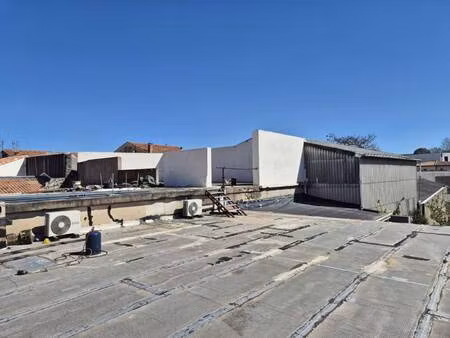 local commercial à vendre