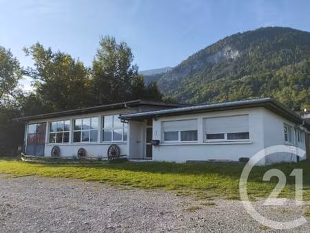 local commercial à vendre