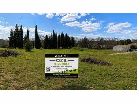 terrain constructible viabilisé à vendre