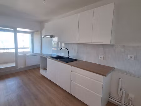 location appartement 4 pièces  73.71m²  chelles